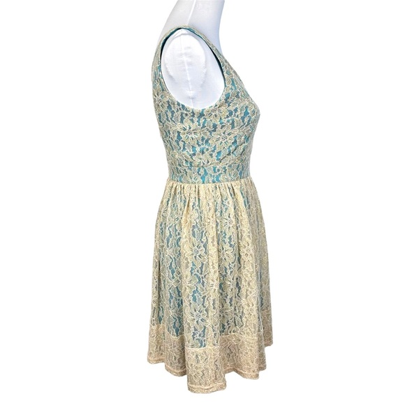 Modcloth Minuet NWT Sleeveless Fit & Flare Mini Dress Gold Lace Blue Satin Sz S - Picture 6 of 14